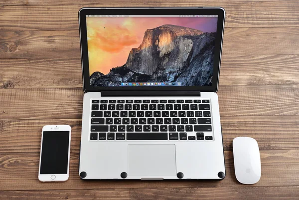 How to Card the 2025 Apple MacBook Pro